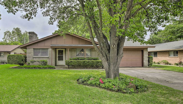 Photo 1 - Traditional Richardson Home w/ Private Yard