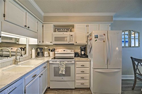 Foto 3 - Soothing Oceanview Condo w/ Direct Beach Access