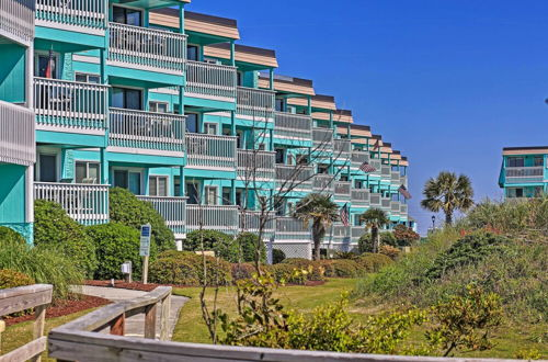 Photo 13 - Soothing Oceanview Condo w/ Direct Beach Access
