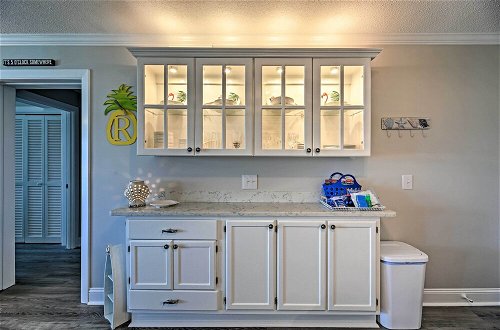Photo 11 - Soothing Oceanview Condo w/ Direct Beach Access