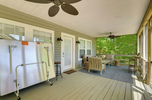 Photo 30 - Lakefront Scottsville Retreat w/ Private Dock