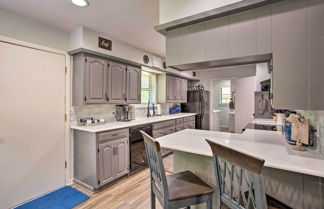 Photo 3 - Quaint Mckinney Getaway w/ Game Room + Grill