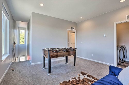 Photo 5 - Commerce City Townhome ~ 6 Mi to Dtwn Denver