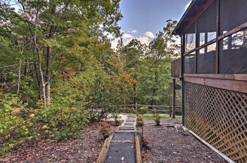 Photo 5 - Smoky Mountains Cabin w/ Hot Tub, Deck & Views