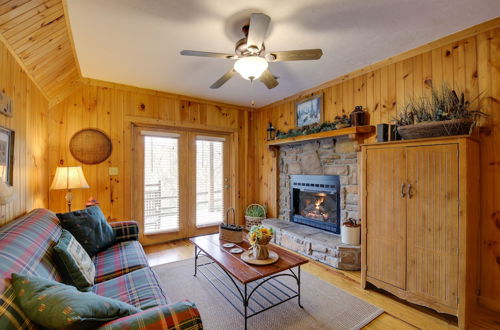 Photo 17 - Smoky Mountains Cabin w/ Hot Tub, Deck & Views