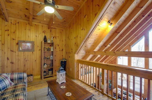 Photo 4 - Smoky Mountains Cabin w/ Hot Tub, Deck & Views