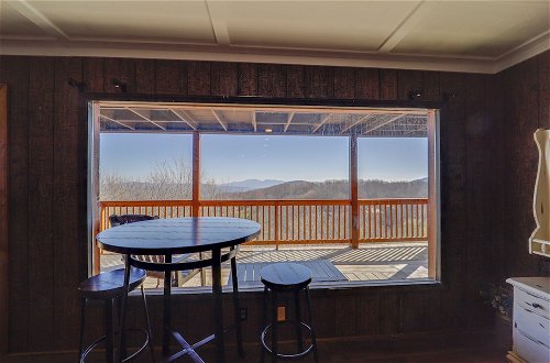 Photo 24 - Elegant Beech Mountain Home w/ Mountain Views