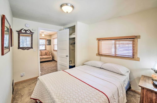 Photo 10 - Peaceful Marquette Cottage w/ Sunroom