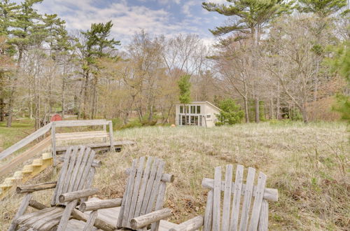 Photo 13 - Beachfront Lake Michigan Cottage W/fire Pit & Deck