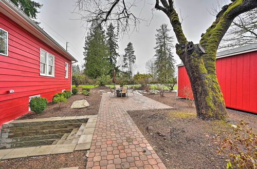 Photo 16 - Redmond Farmhouse on 2 Acres w/ Deck & Grill