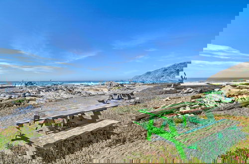 Foto 4 - Spectacular Ocean View Retreat w/ Private Beach