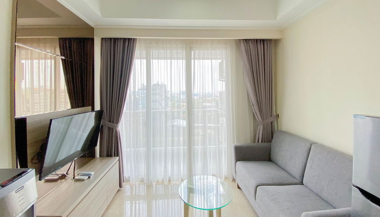 Photo 1 - Nice And Minimalist 2Br At Menteng Park Apartment