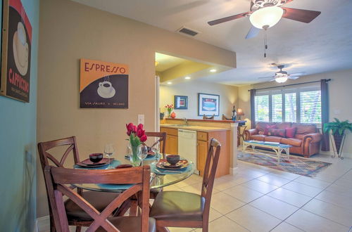 Foto 9 - Cozy Naples Home w/ Lanai - 1 Mi to Bluebill Beach