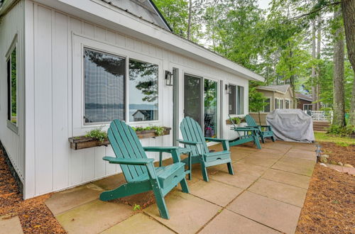 Photo 23 - Cozy Waterfront Hale Cottage on Long Lake