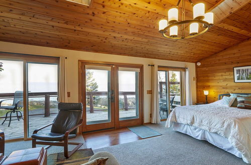 Photo 14 - Cozy Schroeder Studio W/deck on Lake Superior