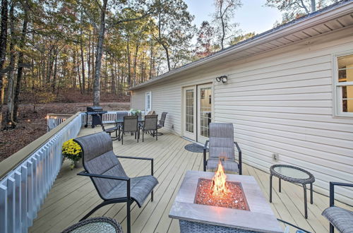 Photo 30 - Tranquil Family Retreat w/ Fire Pit & Grill