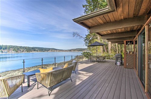 Photo 4 - Waterfront Port Orchard Home W/furnished Deck