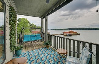 Photo 1 - Spacious Penthouse w/ Stunning Lakefront Views