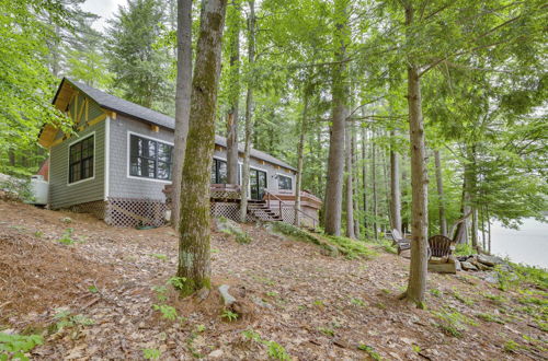 Photo 27 - Lakefront Hartford Cabin w/ Canoe & Boat Ramp