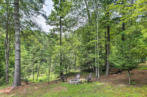 Foto 2 - Off-the-grid Cabin Living in Red River Gorge