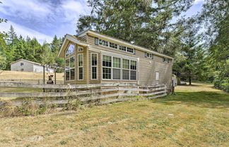 Foto 2 - Cozy Gig Harbor Cottage ~ 2 Mi to Case Inlet