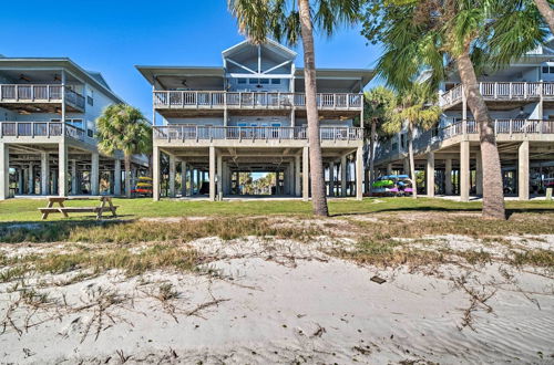 Photo 20 - Cedar Key Condo w/ Balcony & Gulf Views