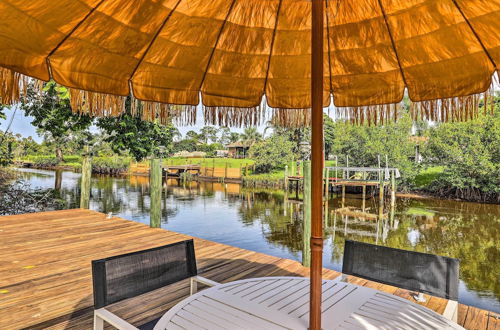 Foto 3 - Riverfront House in Port St Lucie w/ Pool & Dock