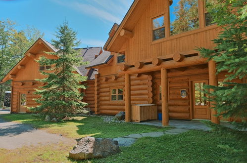 Photo 7 - Executive Plus 52 - Beautiful Spacious log Home With Private hot tub Pool