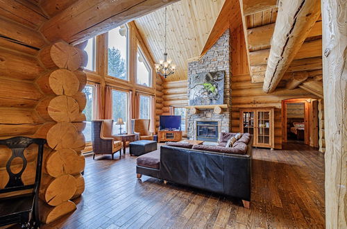 Photo 23 - Executive Plus 52 - Beautiful Spacious log Home With Private hot tub Pool