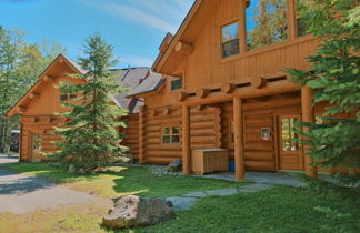 Photo 2 - Executive Plus 52 - Beautiful Spacious log Home With Private hot tub Pool