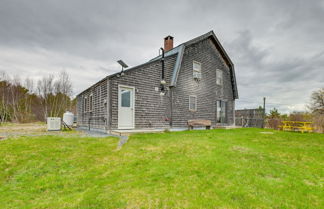 Photo 3 - Cozy Pet-friendly Cottage Near Fort Knox & Acadia