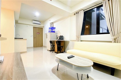 Photo 14 - Nice And Simply 2Br At Meikarta Apartment