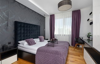 Photo 3 - Stylish Kraków Apartment by Renters