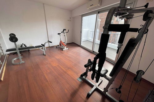 Photo 13 - Modern Urban Haven in Las Cañitas: Gym & Amenities