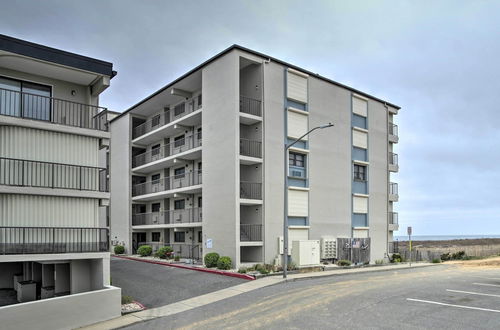 Photo 4 - Condo Retreat With Balcony on Ocean City Beach