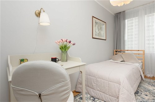 Foto 6 - Cieszynska With 2 Bedroom by Renters