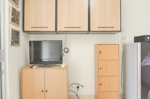 Photo 13 - Minimalist And Homey Studio Green Bay Pluit Apartment