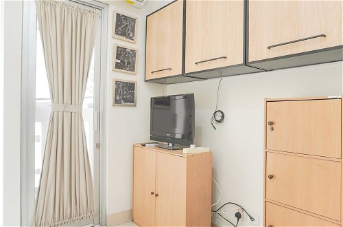 Photo 14 - Minimalist And Homey Studio Green Bay Pluit Apartment