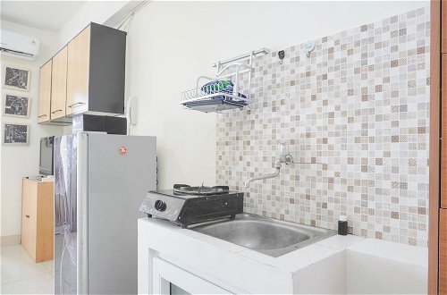 Photo 11 - Minimalist And Homey Studio Green Bay Pluit Apartment
