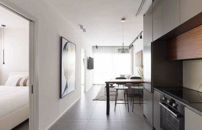 Skyline Serenity by tlv2rent - Foto 11