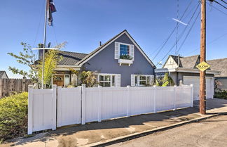 Photo 3 - Picturesque Ventura Retreat: Steps to Shore