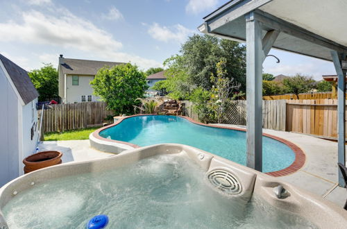 Photo 10 - San Antonio Home w/ Private Hot Tub + Pool