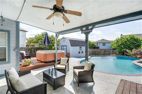 Foto 1 - San Antonio Home w/ Private Hot Tub + Pool