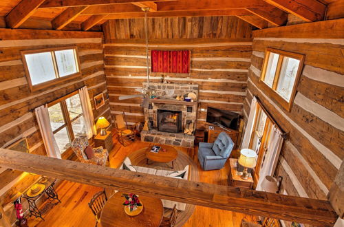 Photo 12 - Cozy Cumberland Mountain Cabin w/ Stunning Views