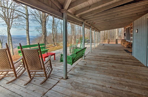 Foto 9 - Cozy Cumberland Mountain Cabin w/ Stunning Views