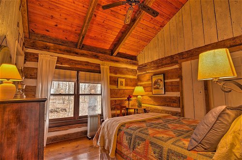Foto 18 - Cozy Cumberland Mountain Cabin w/ Stunning Views