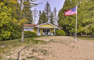 Foto 1 - Cozy Baileys Harbor Cottage on Lake Michigan