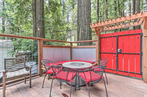 Photo 37 - Redwoods Cabin w/ Hot Tub: Walk to Russian River