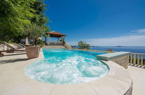 Photo 31 - Stunning Seaside Private Villa Dubrovnik Riviera