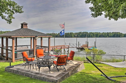 Photo 32 - Luxe Lakefront Apartment w/ Shared Pool & Dock